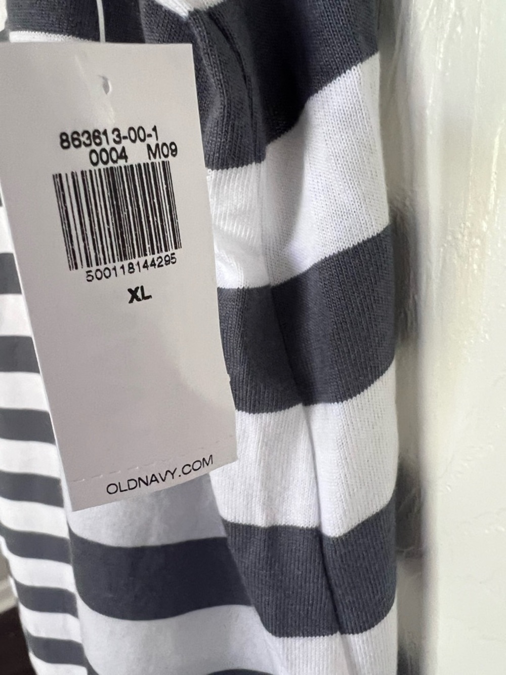 Old Navy White and Navy Striped Short Sleeve T Shirt Dress Size XL NWT - Picture 4 of 4